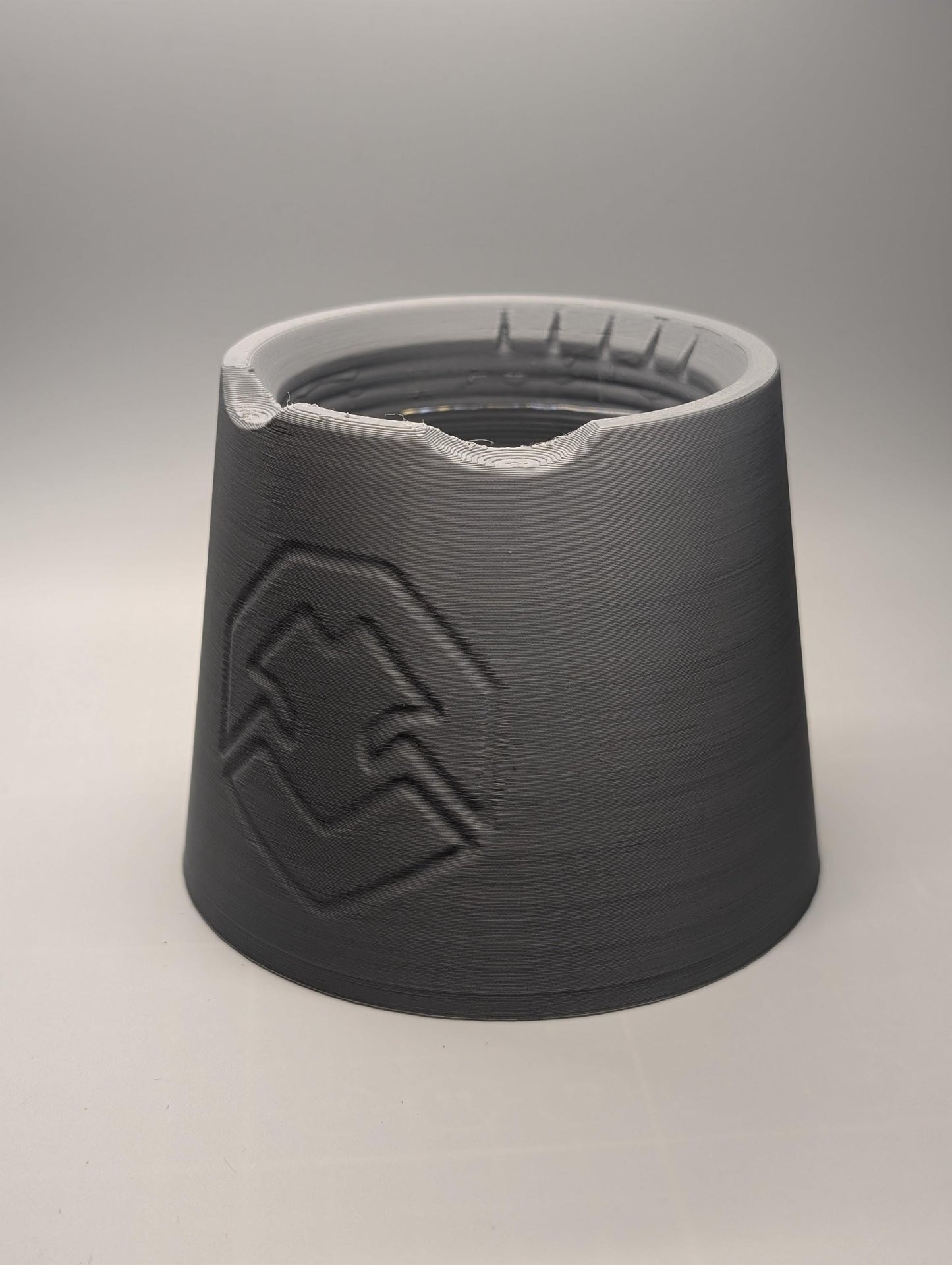 Painting Pot – Keep Brushes Clean and Organized During Your Painting Sessions