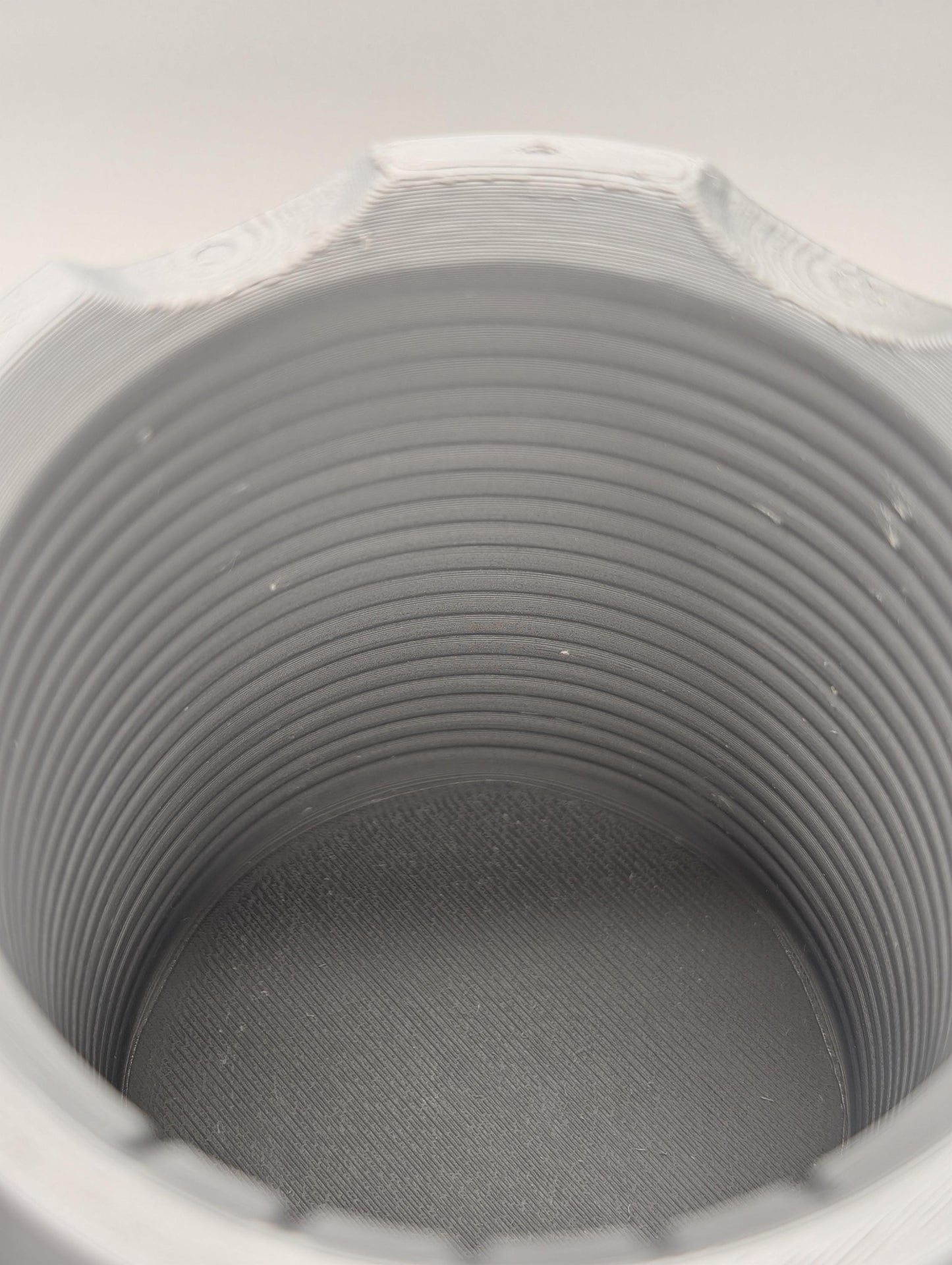 Painting Pot – Keep Brushes Clean and Organized During Your Painting Sessions