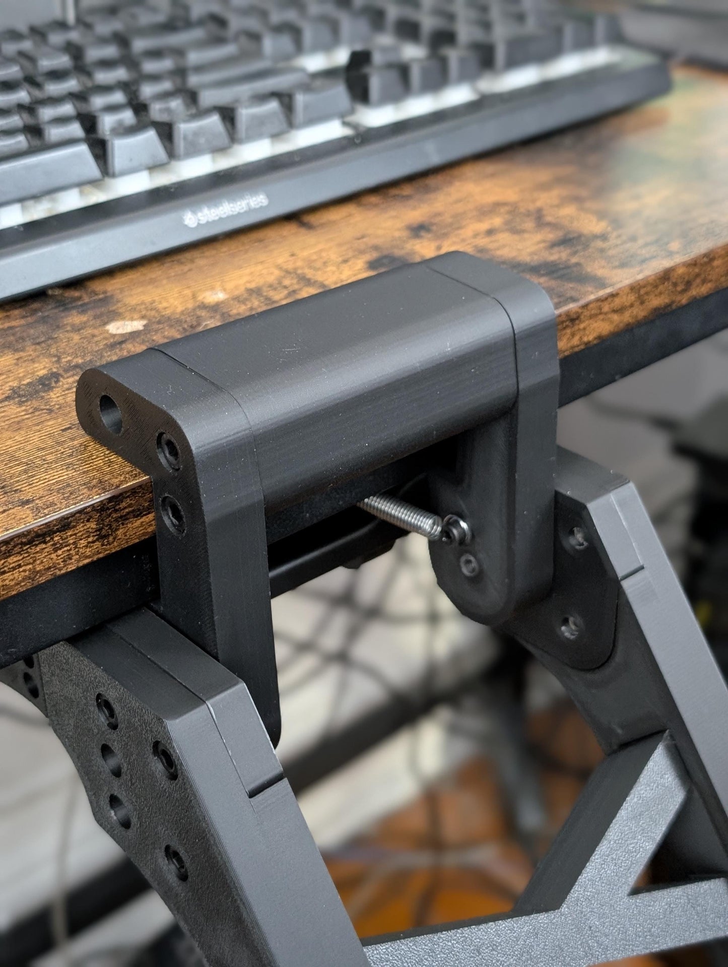Universal Fold Away stick Mount (Fold-Away) – T.16000 / X52 / X56 / VelocityOne / SOL R-6/VKB Gladiator / NXT evo – Under Desk HOTAS Mount